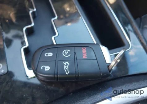 2014 Chrysler 300C Awd из США, поврежденный, VIN 2C3CCAKT9EH170060